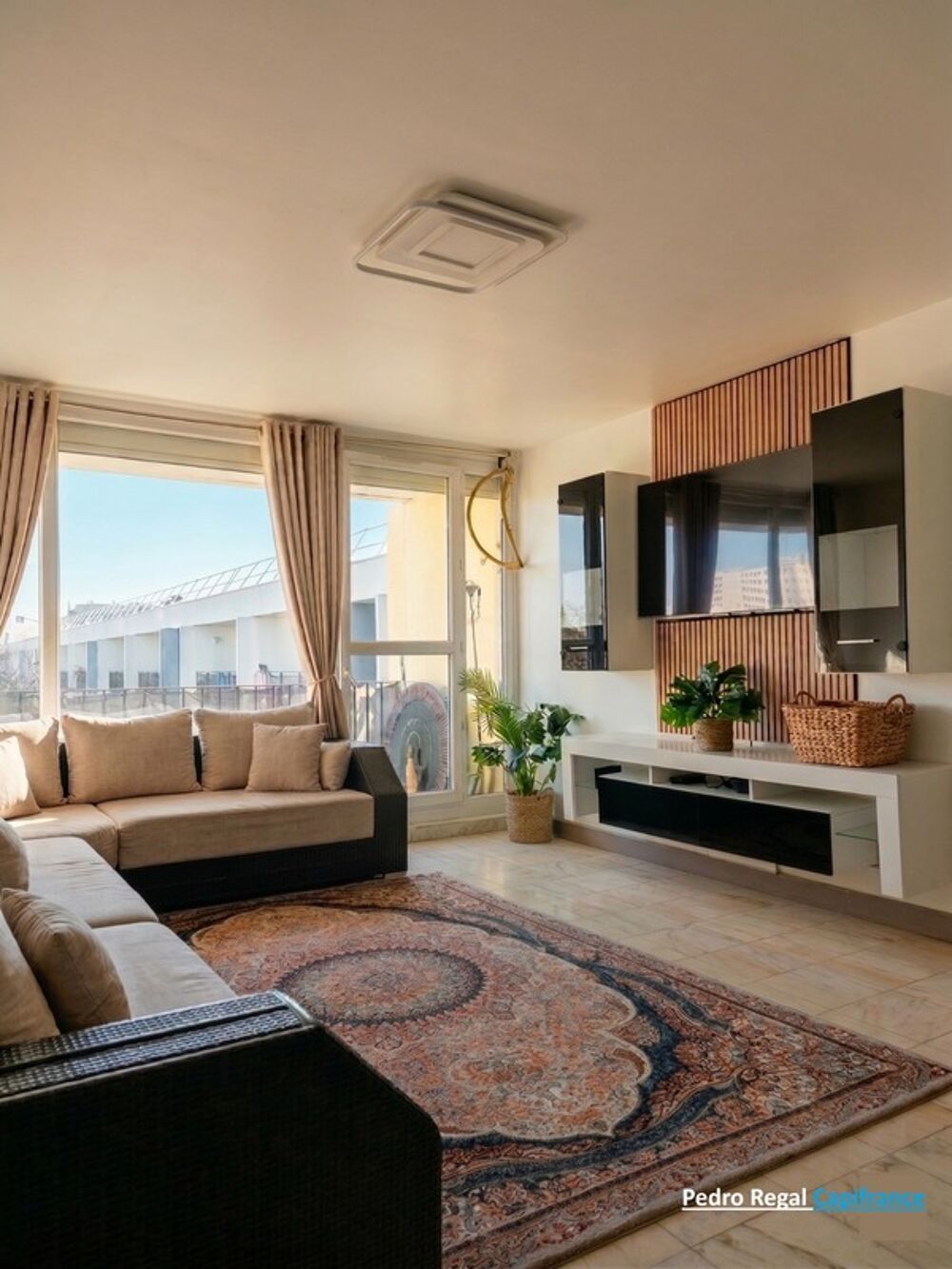 Villeneuve St Georges- Dernier étage avec Balcon  3 pièces Lumineux sans Travaux