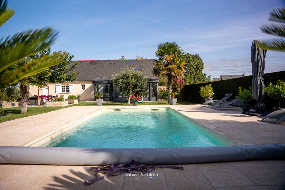 Vente Maison Au Sud de Saumur à 10mn,maison de 132m² - 3 chambres, piscine chauffée jardin clos magnifique de 1742m²,garage Artannes sur thouet