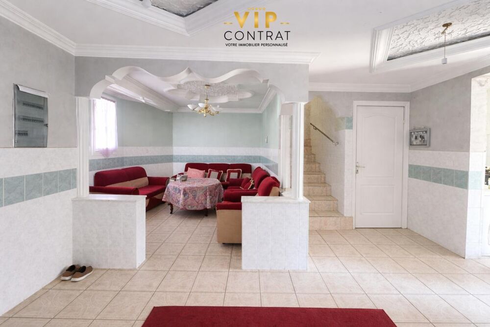 EXCLUSIVITES - RARE À STAINS -Maison 196 m² + Dépendance - 6 chambres - Fort potentiel