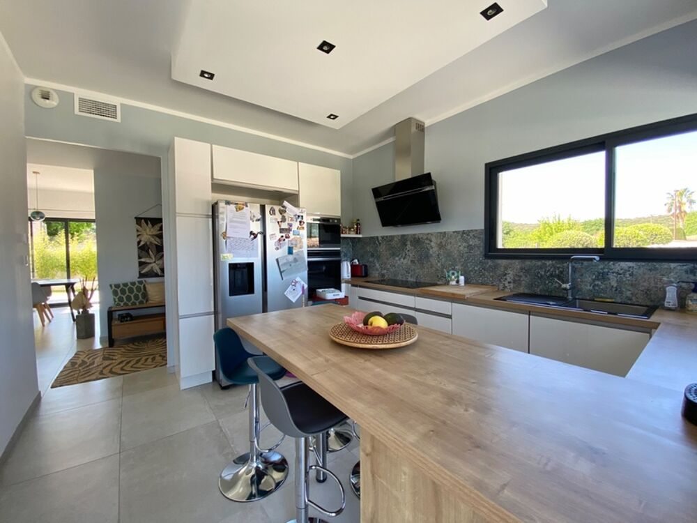  vendre  Maison Uzs (30700)