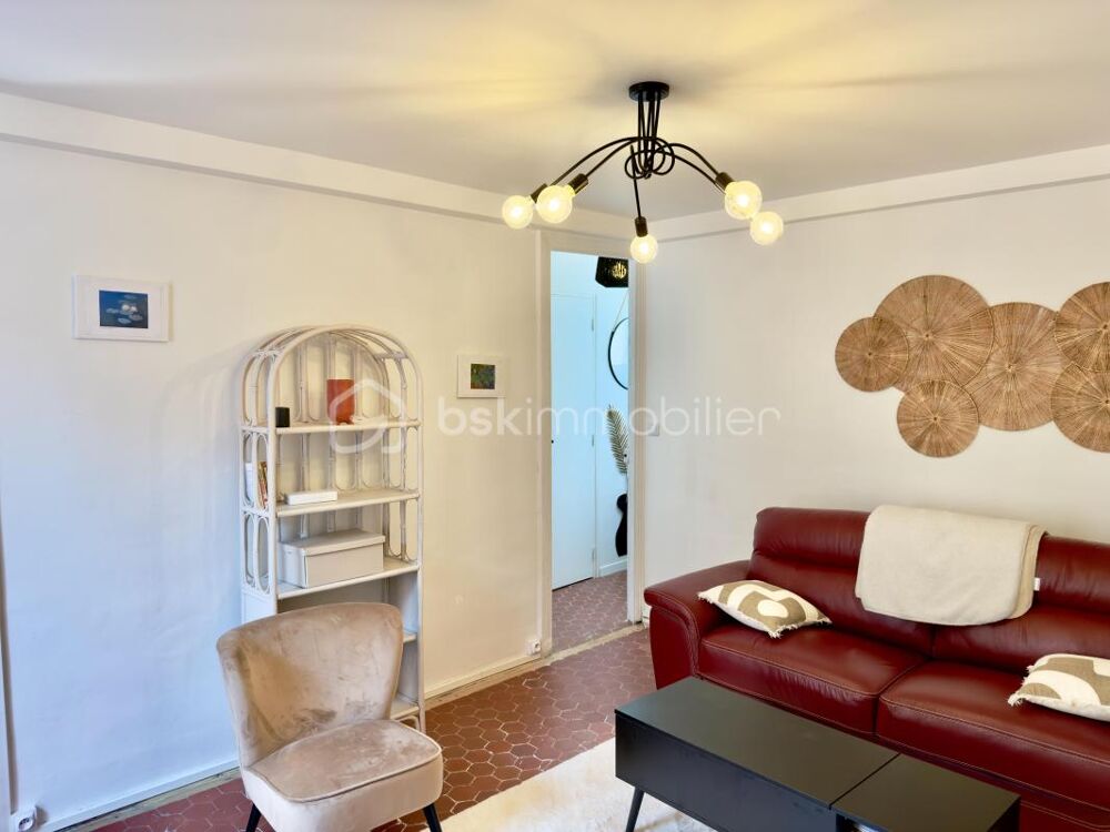 Vente Appartement Rarissime : Calme absolu au cœur de la rue Masséna, avec petit extérieur ! Nice