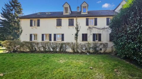   (95000) CERGY  - Hôtel restaurant en finition travaux 3.603 m² HAM terrain 15.262 m² 