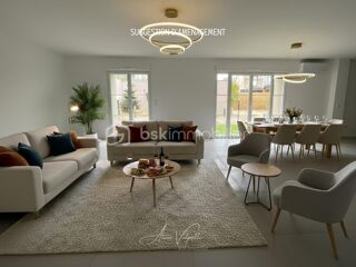  Maison à louer 4 pièces 137 m²