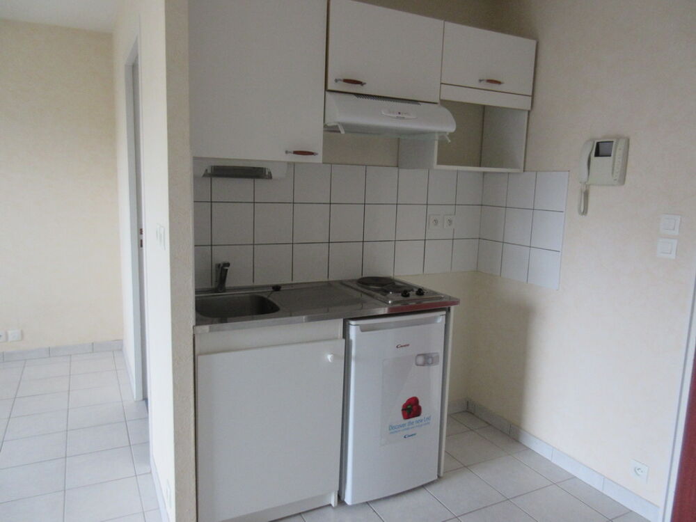 Location Appartement LOCATION STUDIO RODEZ BOURRAN SANS FRAIS D' AGENCE Rodez