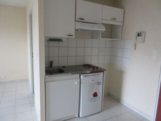  Appartement à louer 1 pièce 25 m²