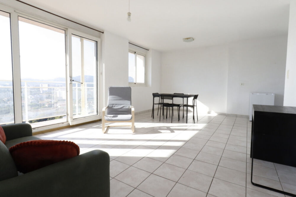Location Appartement Dpt Bouches du Rhône (13), à louer MARSEILLE 9EME ARRONDISSEMENT appartement T3 meublé de 57m²avec balcons Marseille 9