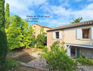  Propriété/château à vendre 12 pièces 272 m²