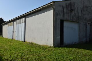  Propriété/château à vendre 6 pièces 100 m²
