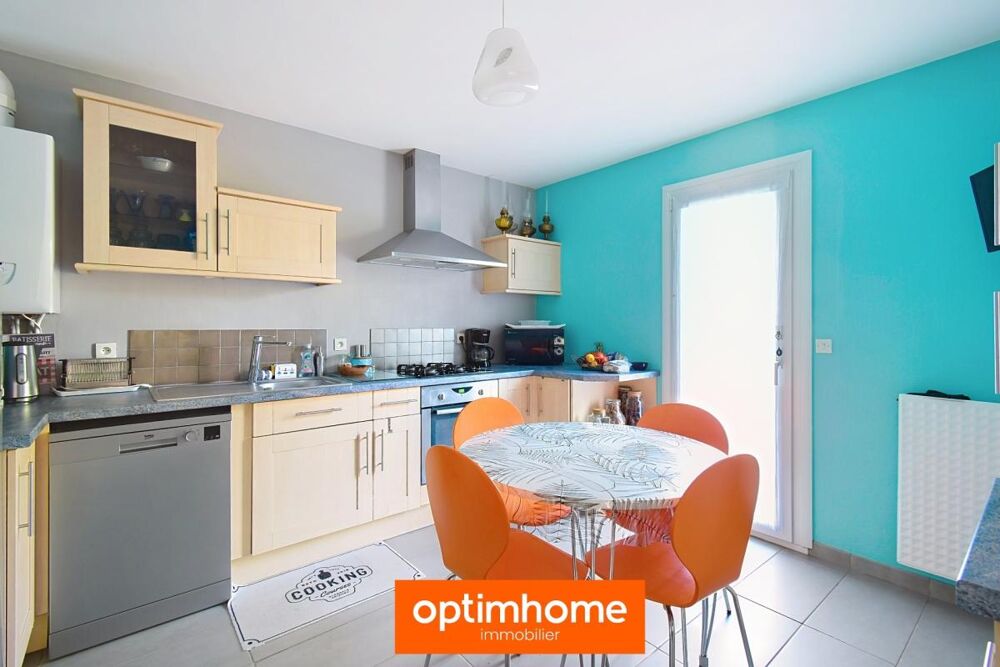 Bourgbarré(35)  Maison de 102 m² avec garage attenant et jardin