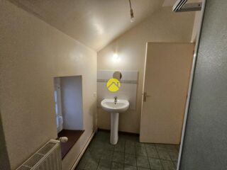  Maison à louer 5 pièces 99 m²