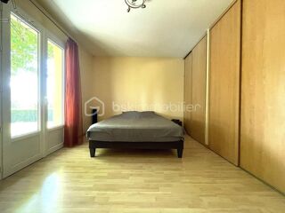  Villa à vendre 5 pièces 146 m²