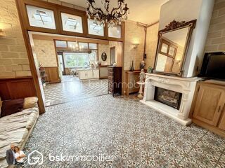  Maison � vendre 7 pi�ces 212 m�