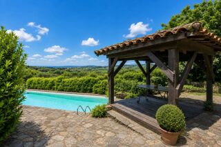  Maison à vendre 6 pièces 245 m²