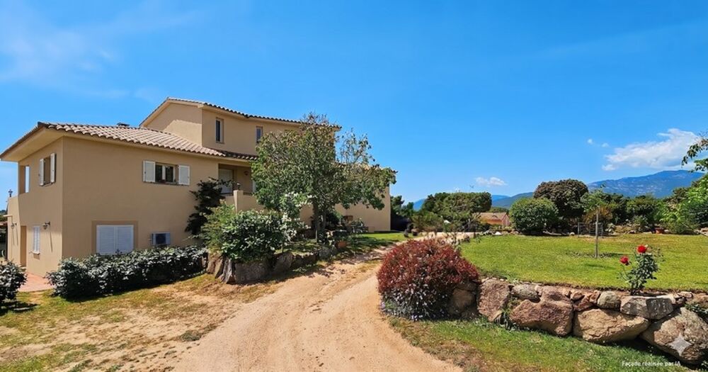 Maison 6 chambres avec piscine et T3 à vendre SAINTE LUCIE DE PORTO VECCHIO