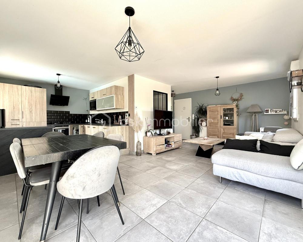 Vente Duplex/Triplex GENAS - Duplex récent au calme avec 3 chambres Genas