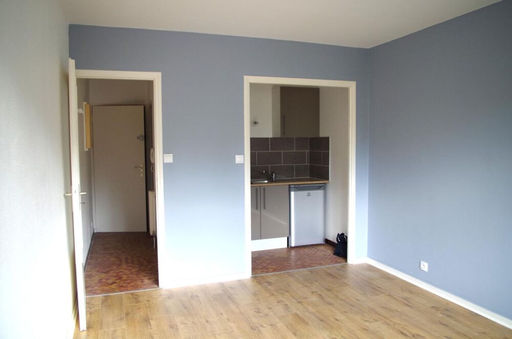 Appartement À Vendre - Pour investisseur - Studio de 22M2 - Résidence avec parking fermé