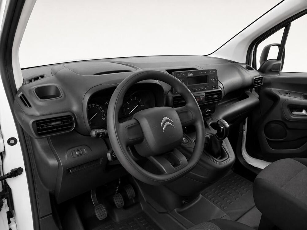 Berlingo 1&deg; Main / 1.5l B HDI 75cv Version Club CLIM/T&eacute;l/R&eacute;gul/Limit 2021 occasion 60430 Abbecourt