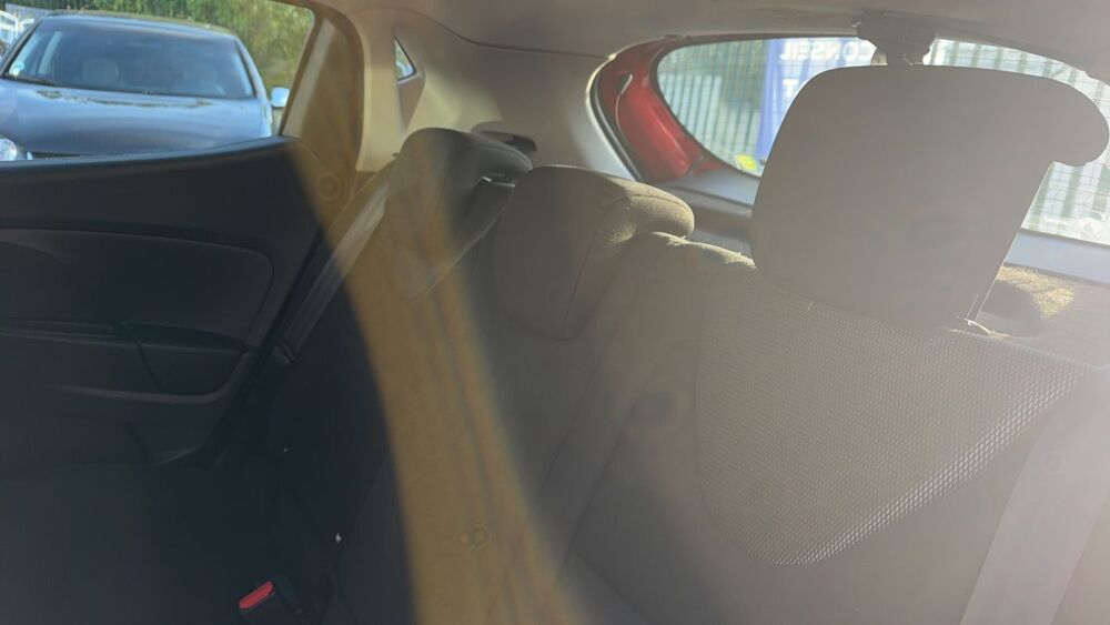Clio 1.5 dCi 90 Business 2014 occasion 37230 Fondettes