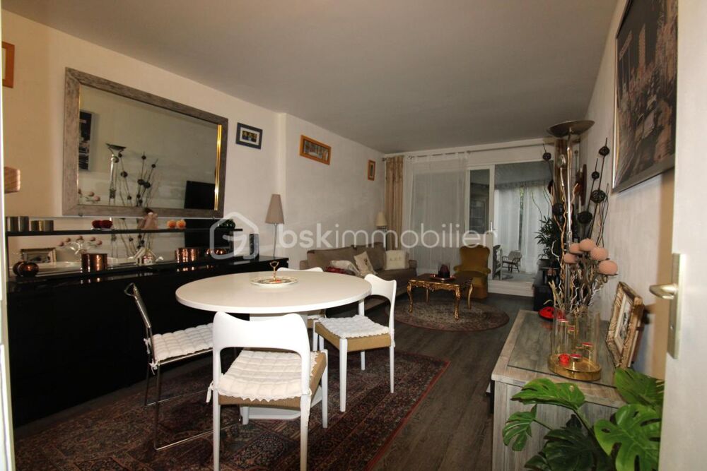 Appartement 2 pièces sur Le Chesnay 60m2 au total