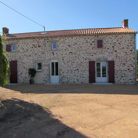  Propri�t�/ch�teau � louer 6 pi�ces 164 m�