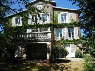  Maison à vendre 10 pièces 254 m²