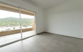  Appartement à louer 2 pièces 44 m²