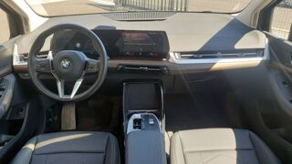 Serie 2 218d 150 BVA Luxury - Automatique Entretien constructeur 2023 occasion 63000 Clermont Ferrand
