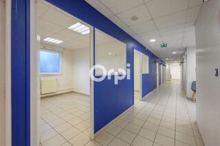  Immeuble � vendre 2 pi�ces 180 m�