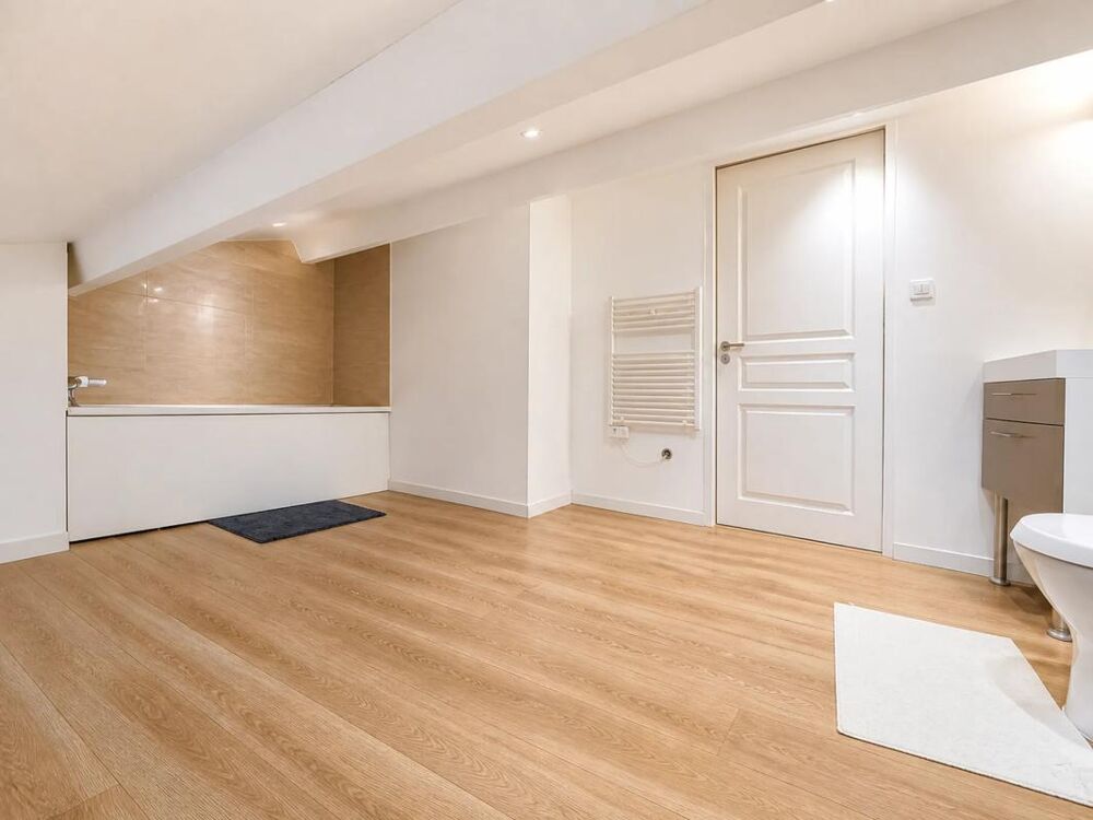 Maison de 9 pièces de 188 m² à Feyzin