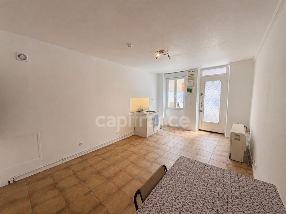 NOUVEAUTÉ  Maison de village avec cave voûtée à Brienon-sur-Armançon (89)