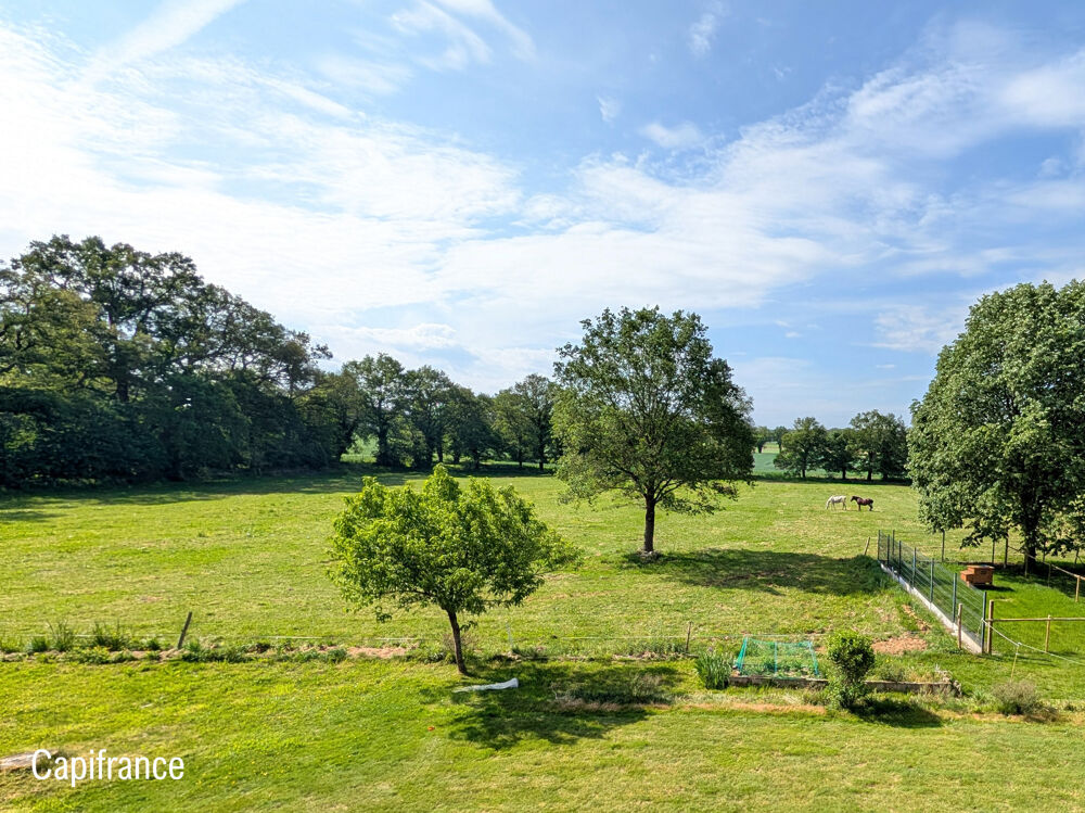 Maison 6 pièces 128 m² · à Les Fougerets · 128 m² · 184 000 €