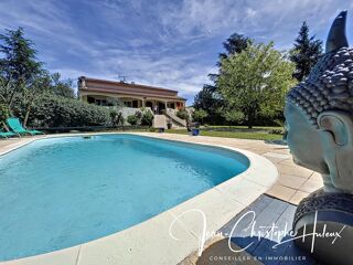  Villa � vendre 8 pi�ces 200 m�