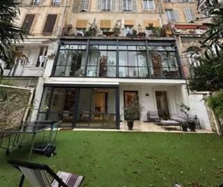  Appartement � vendre 8 pi�ces 250 m�