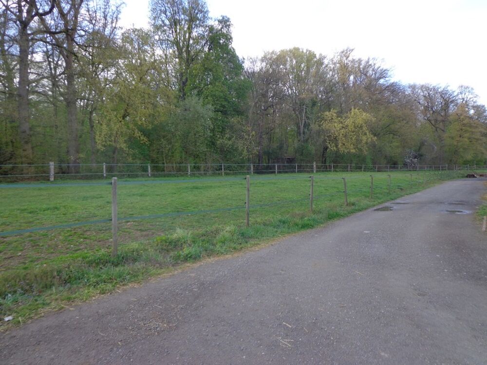 � vendre  Propri�t�/ch�teau Erquery (60600)