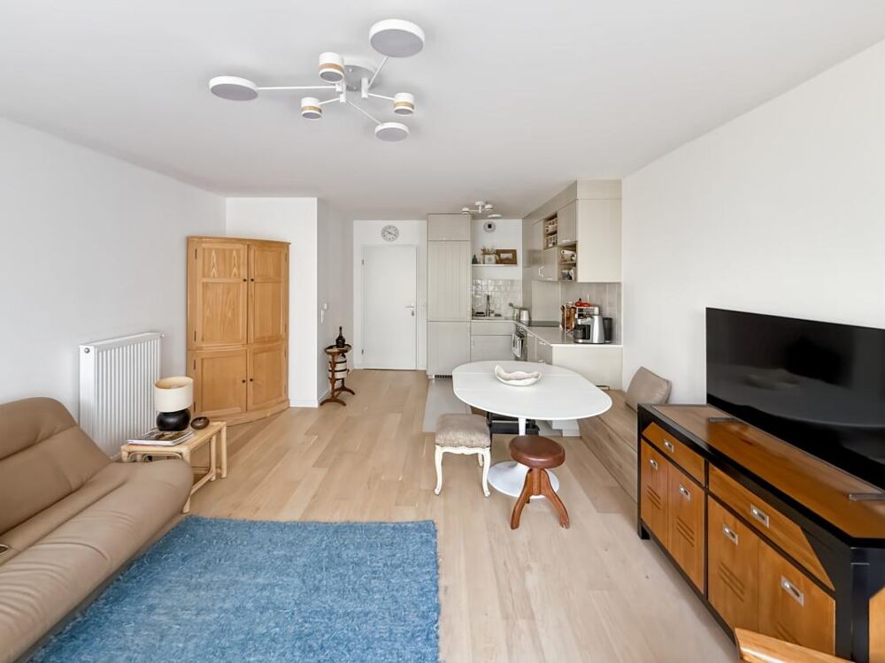 MONTREUIL  3 PIÈCES 60 M²  JARDIN 39 M²  TERRASSE  2 CHAMBRES  PARKING