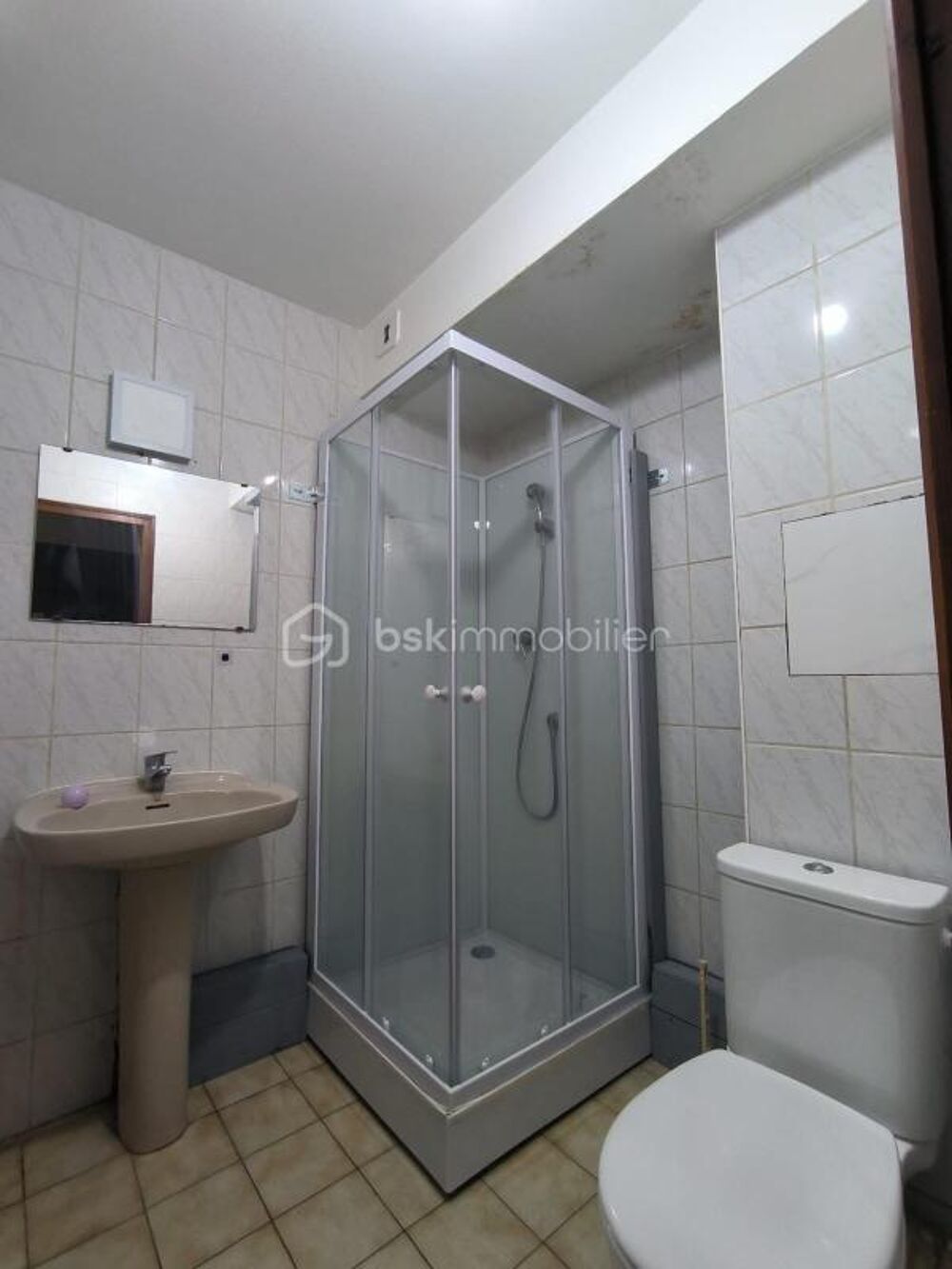 Studio de 31m² à VILLEPINTE vendu occupé