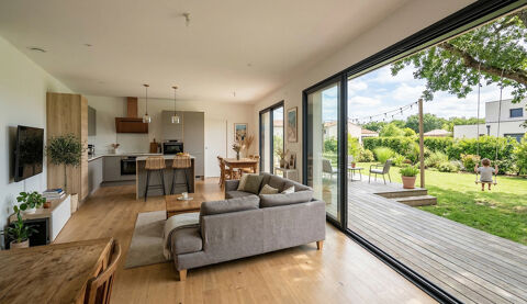   Maison T4 JARDIN, GARAGE Maison - 4 pi�ce(s) - 99 m�