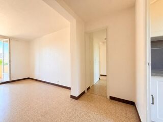  Appartement à louer 3 pièces 57 m²
