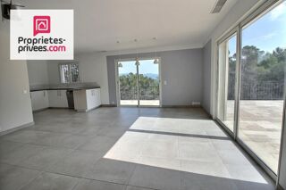  Villa à vendre 6 pièces 130 m²