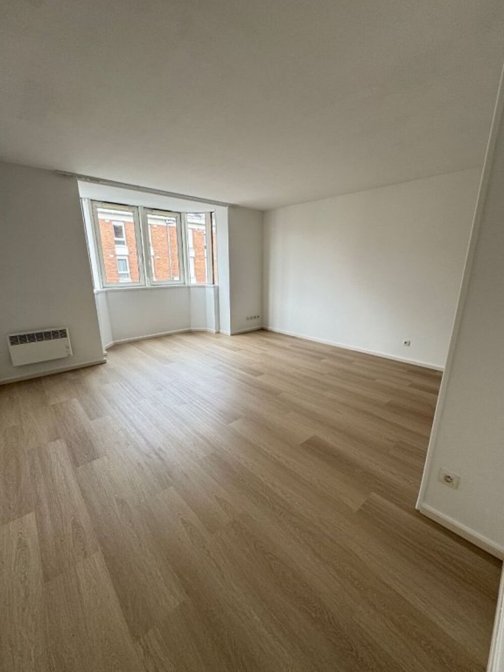 Location Appartement studio au centre de La Madeleine La madeleine