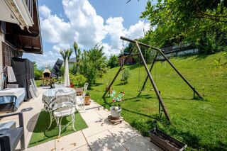  Propriété/château à vendre 6 pièces 124 m²