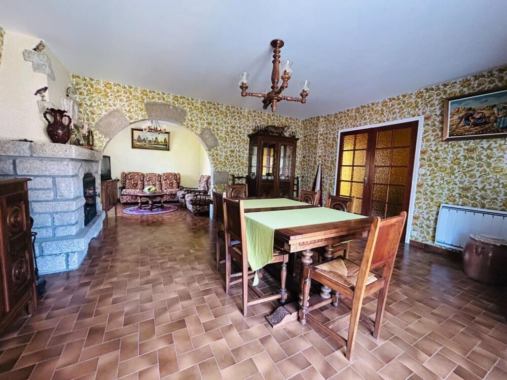 Vente Maison Vaste maison familiale à fort potentiel : Beaux volumes à personnaliser Plumeliau