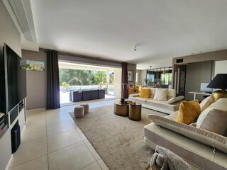  Villa � vendre 6 pi�ces 145 m�