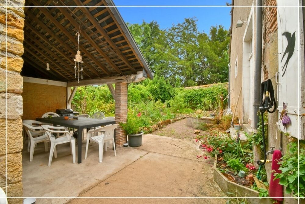 2 maisons + appartement indépendant + grange de 200 m²  Idéal famille ou projet de vie- DPE B (rare)