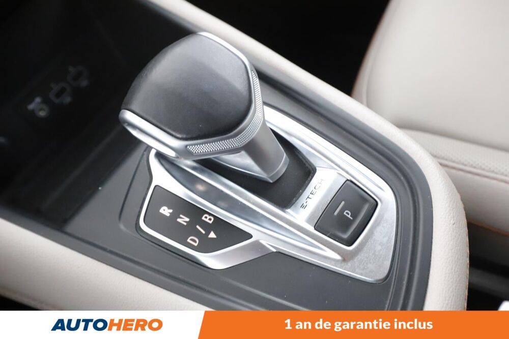 Captur 1.6 E-Tech Initiale Paris 145 ch 2022 occasion 92130 Issy-les-Moulineaux