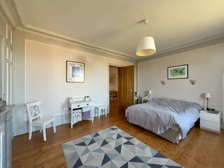  Maison à vendre 15 + pièces 435 m²