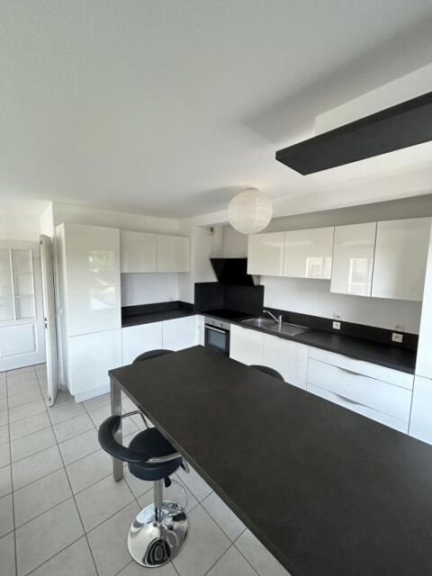  Appartement � louer 3 pi�ces 65 m�