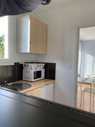  Appartement à louer 1 pièce 33 m²