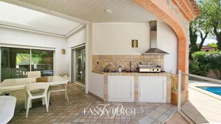  Villa � vendre 6 pi�ces 194 m�