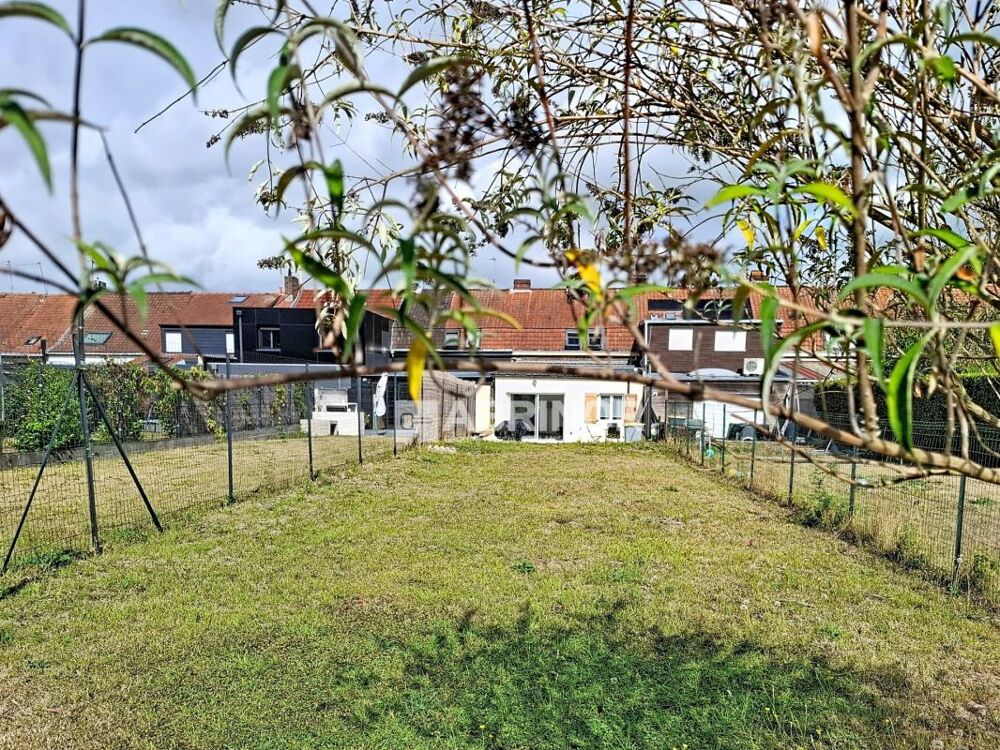 MAISON FLAMANDE SPACIEUSE ET SON JARDIN DE 350 m²